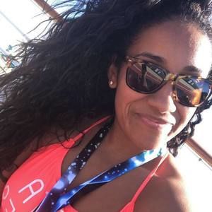 Meet your Posher, Eva